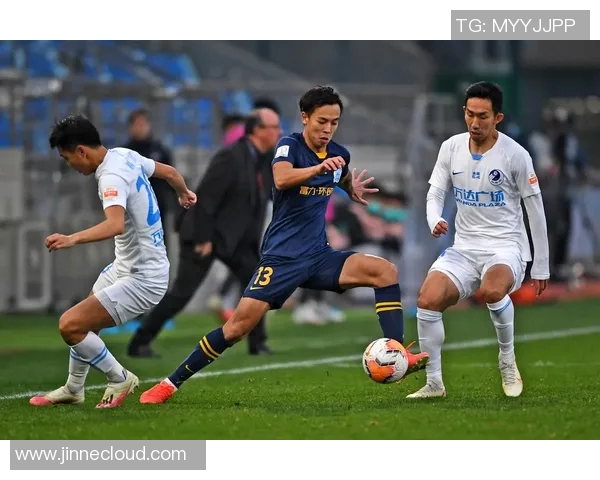 广州富力迎战辽宁开心全力争胜展现球队实力与风采