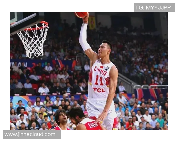 易建联重返赛场展现传奇风采球迷期待他带领球队再创辉煌