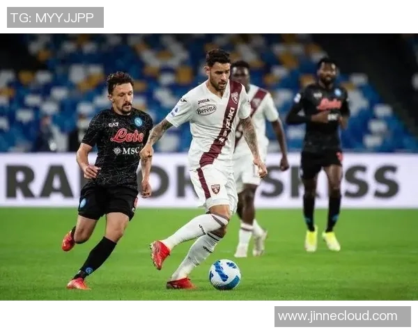 阿尔克与那不勒斯激战正酣谁能在这场对决中笑到最后